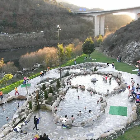 Casa De Ascuas * Ourense